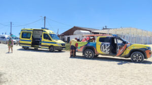 Un surfeur subit une blessure à la tête sur la plage de Cova de Alfarroba, à Peniche.