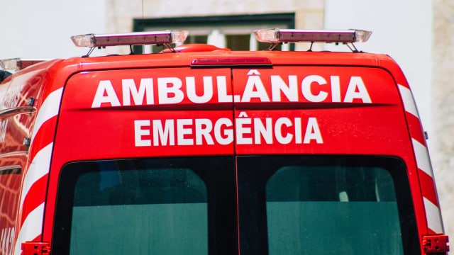 Bébé meurt après son arrivée à l'Hôpital de Leiria. L'accouchement a eu lieu en ambulance
