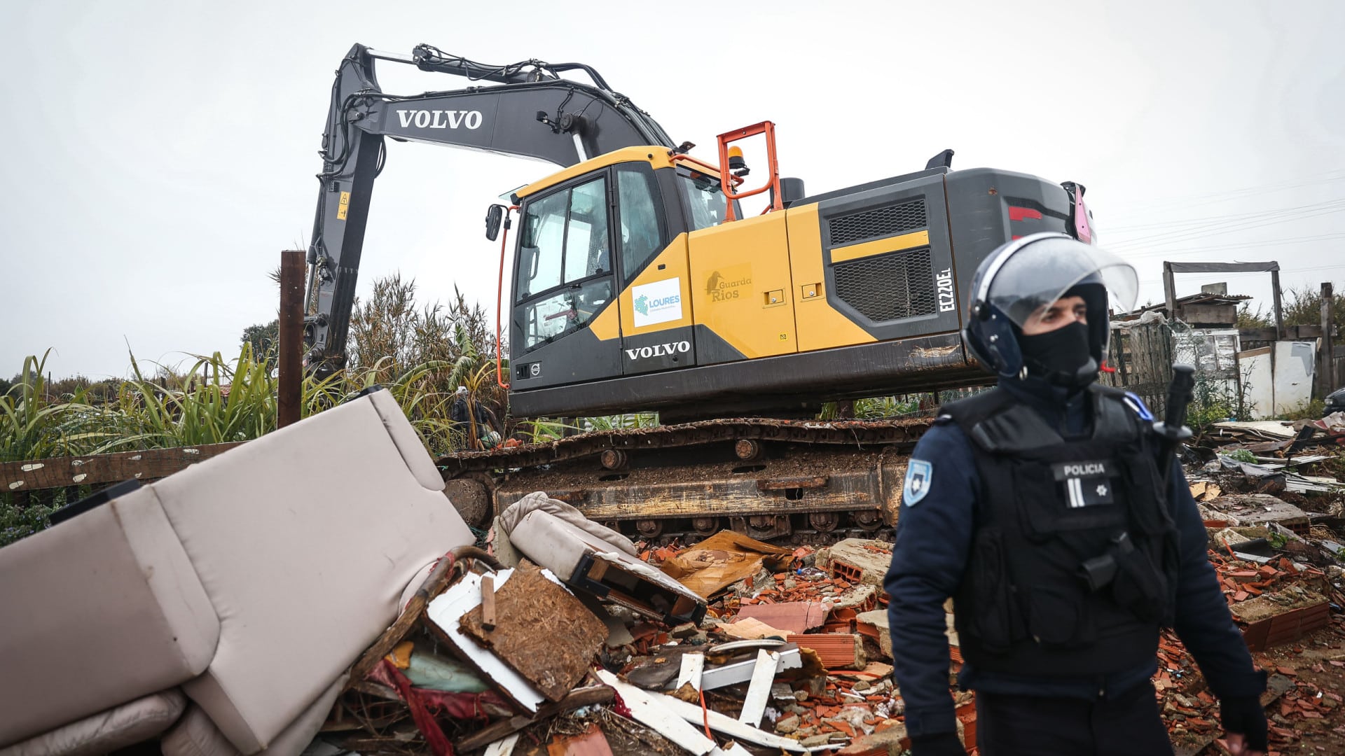 Vida Justa dénonce la démolition de 80 habitations à Loures et Amadora