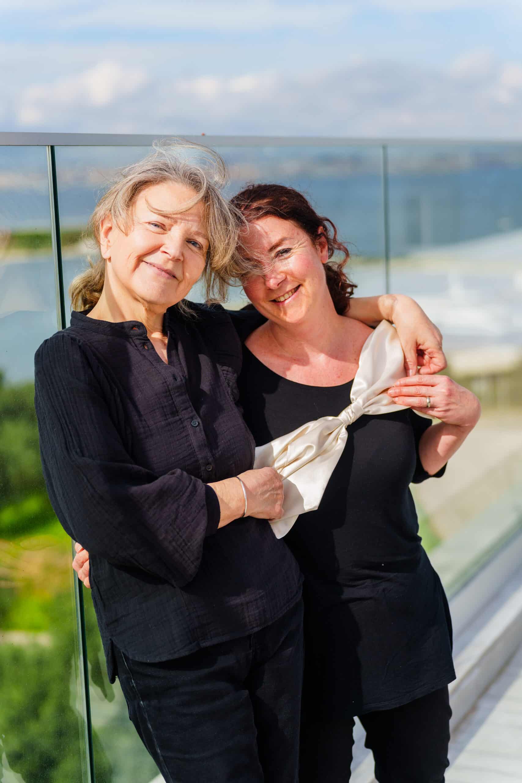 Helen Vail à gauche et Helen Hayman à droite