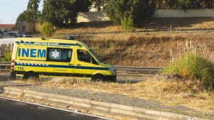 Accident (et incendie) de Jaguar tue 5 personnes en Algarve. Ce que l'on sait