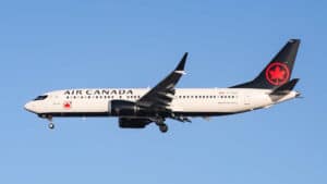 Air Canada annule des centaines de vols avant la grève des agents de bord.
