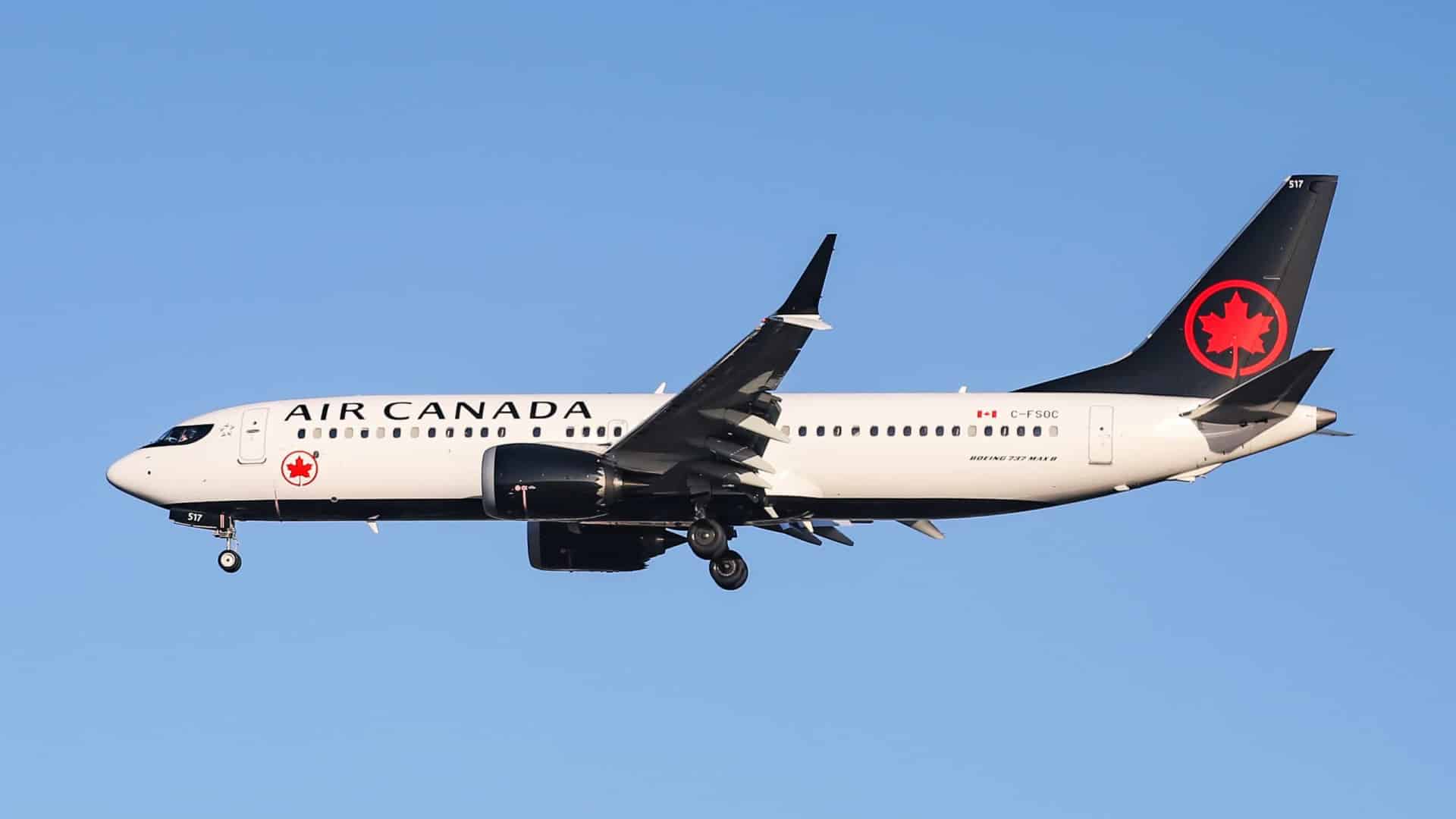 Air Canada annule des centaines de vols avant la grève des agents de bord.