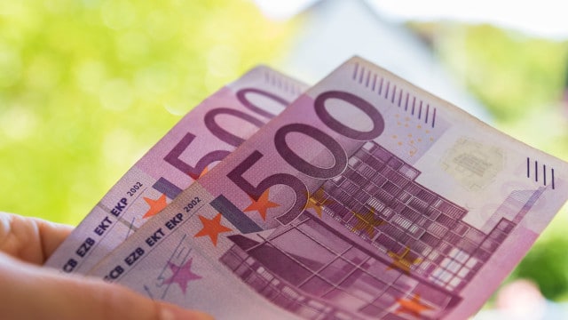 Avez-vous reçu un salaire plus élevé ce mois-ci ? Nous expliquons ici pourquoi (avec des exemples)