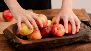 Beaucoup de pluie et de chaleur ont fait chuter de 20% la production de pommes à Carrazeda.