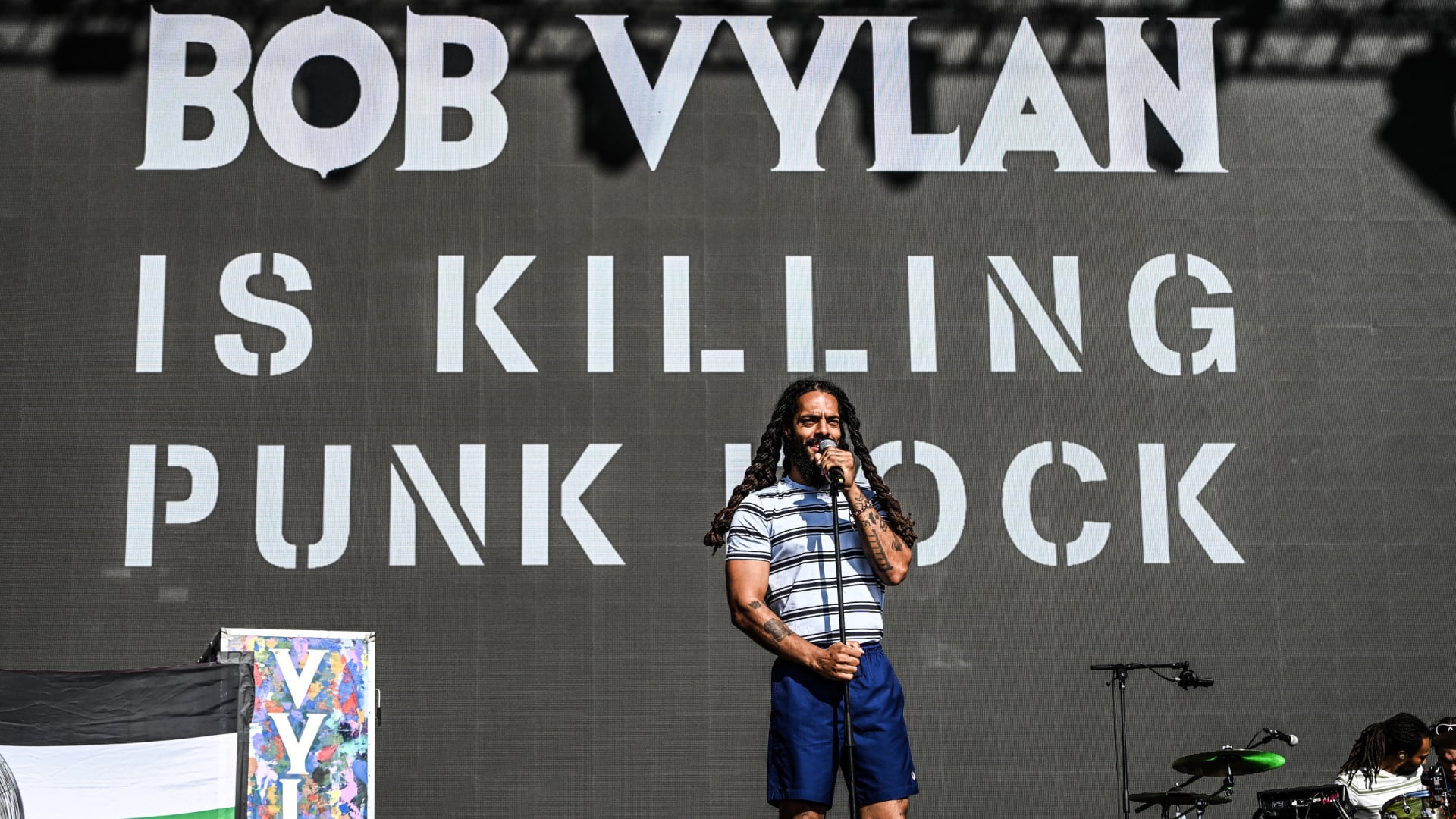 Bob Vylan font leurs débuts au Portugal avec un concert à Lisbonne en octobre.