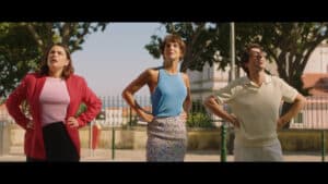 Ce film est une parabole sur l'identité de notre pays et du spectacle.