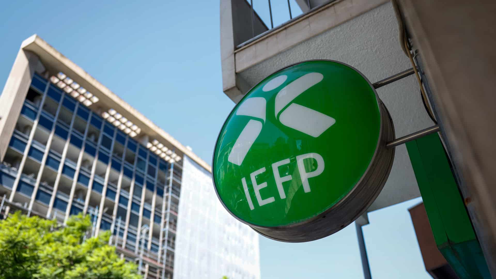 Centres d'emploi : Le nombre de chômeurs inscrits baisse de 4 % en juillet