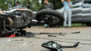 Collision entre une camionnette et une moto provoque un mort à Bragança.