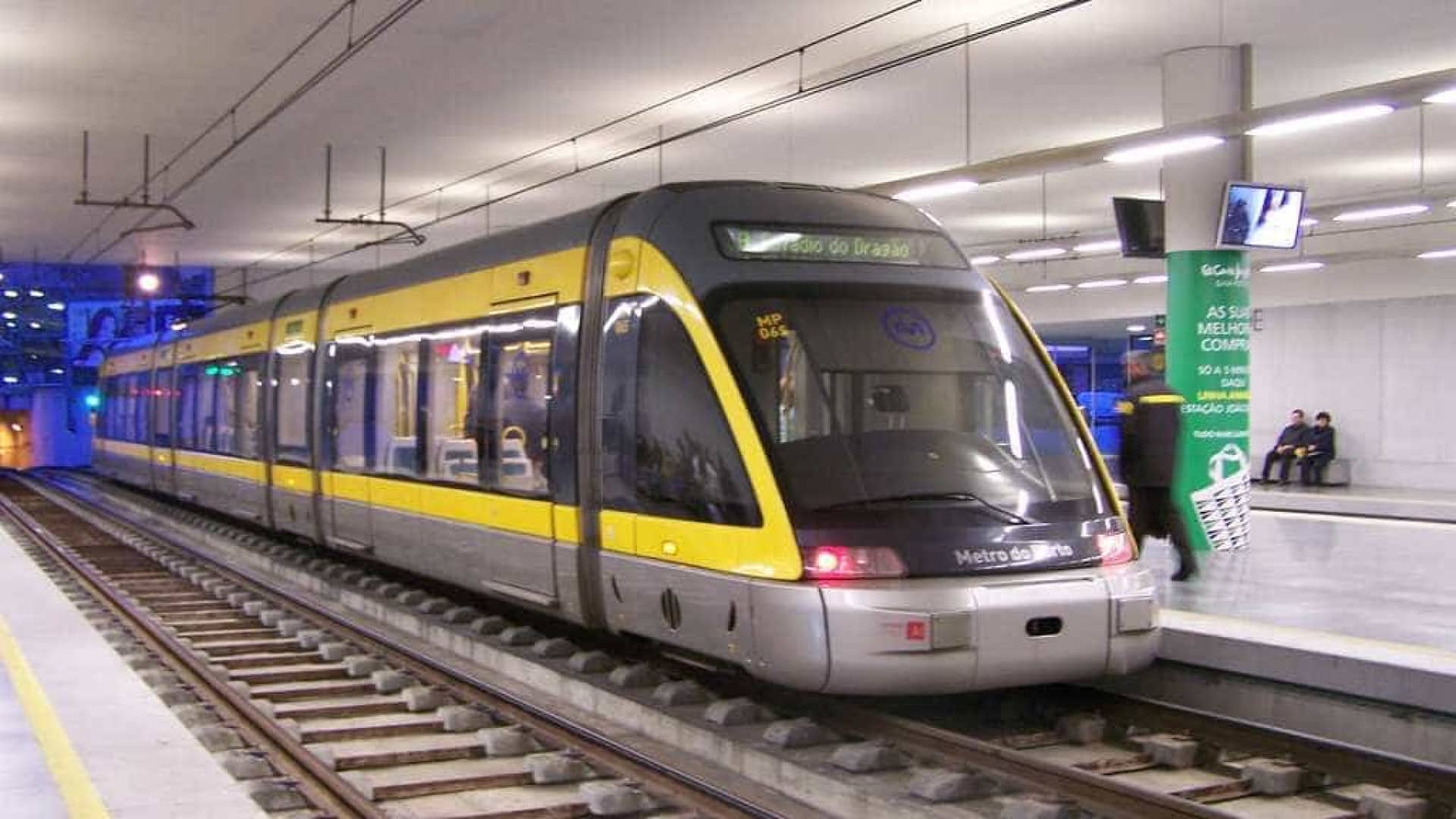 Concours pour l'extension du métro à Gondomar et le BRT à Trofa lancés en 2026.