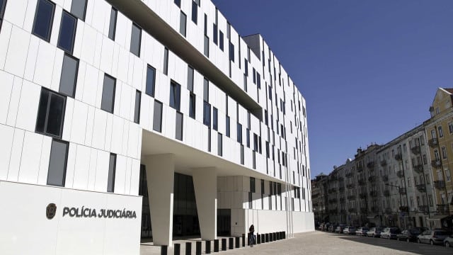 Crime à Lisbonne : Il a décapité un homme, s'est rendu (avec la tête) et a confessé.