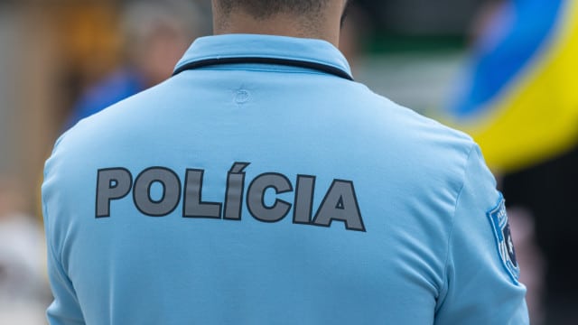 Homem que se barricou em casa após disparar contra cunhado já se entregou