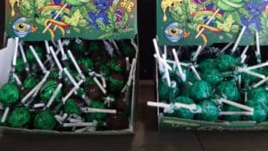 Entre gommes, biscuits et plus : 550 emballages avec cannabis saisis.