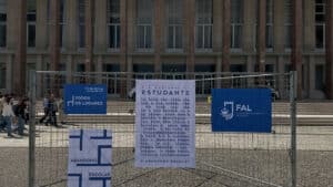 FAL exige l'égalité des chances dans l'accès à l'enseignement supérieur.