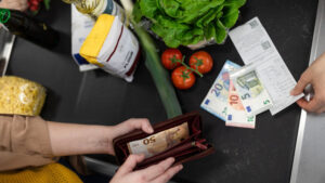 Fin août apporte de bonnes nouvelles : le panier d'été est moins cher.