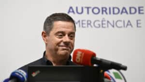 Fumo "a causé des problèmes significatifs dans l'utilisation des moyens aériens"