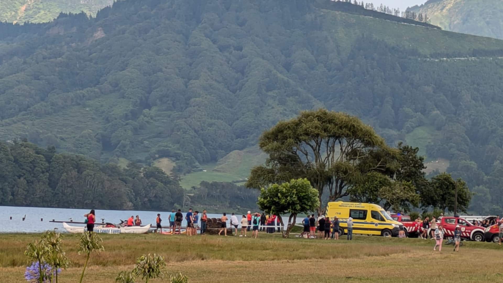 Homme disparaît après avoir plongé dans le Lagoa das Sete Cidades.