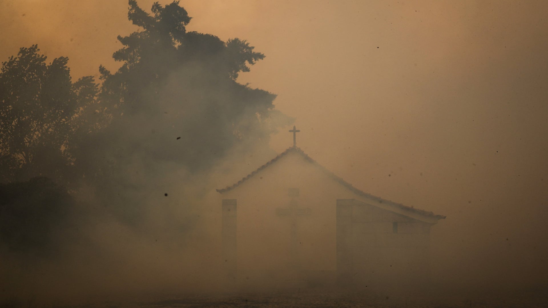 Incendie à Covilhã est à nouveau hors de contrôle