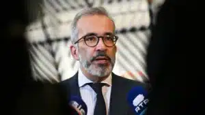 "Inqualifiable". Le Portugal condamne l'attaque russe qui a fait 12 morts à Kyiv.