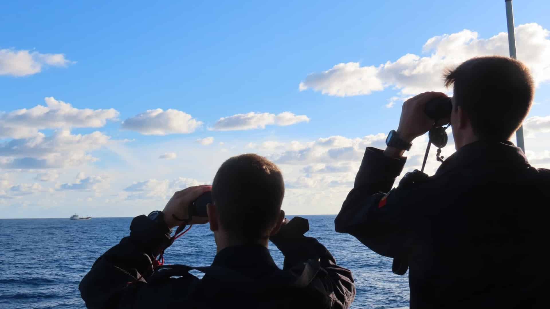 La marine coordonne le sauvetage d'un navire marchand au nord-est de São Miguel.