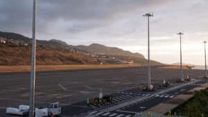 L'aéroport de Madère est perturbé en raison des vents forts.