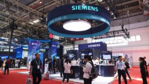 Le bénéfice de Siemens augmente de 5 % à 2,2 milliards d'euros au 3e trimestre fiscal.