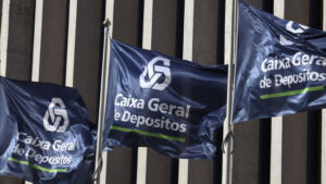 Le bénéfice des cinq principales banques recule de 0,4% jusqu'en juin pour atteindre 2 609 millions.