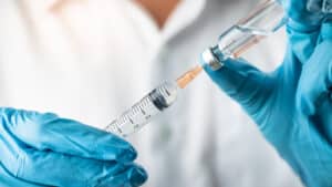 Le gouvernement maintient les fonds pour la vaccination contre la grippe et la Covid-19 dans les pharmacies.