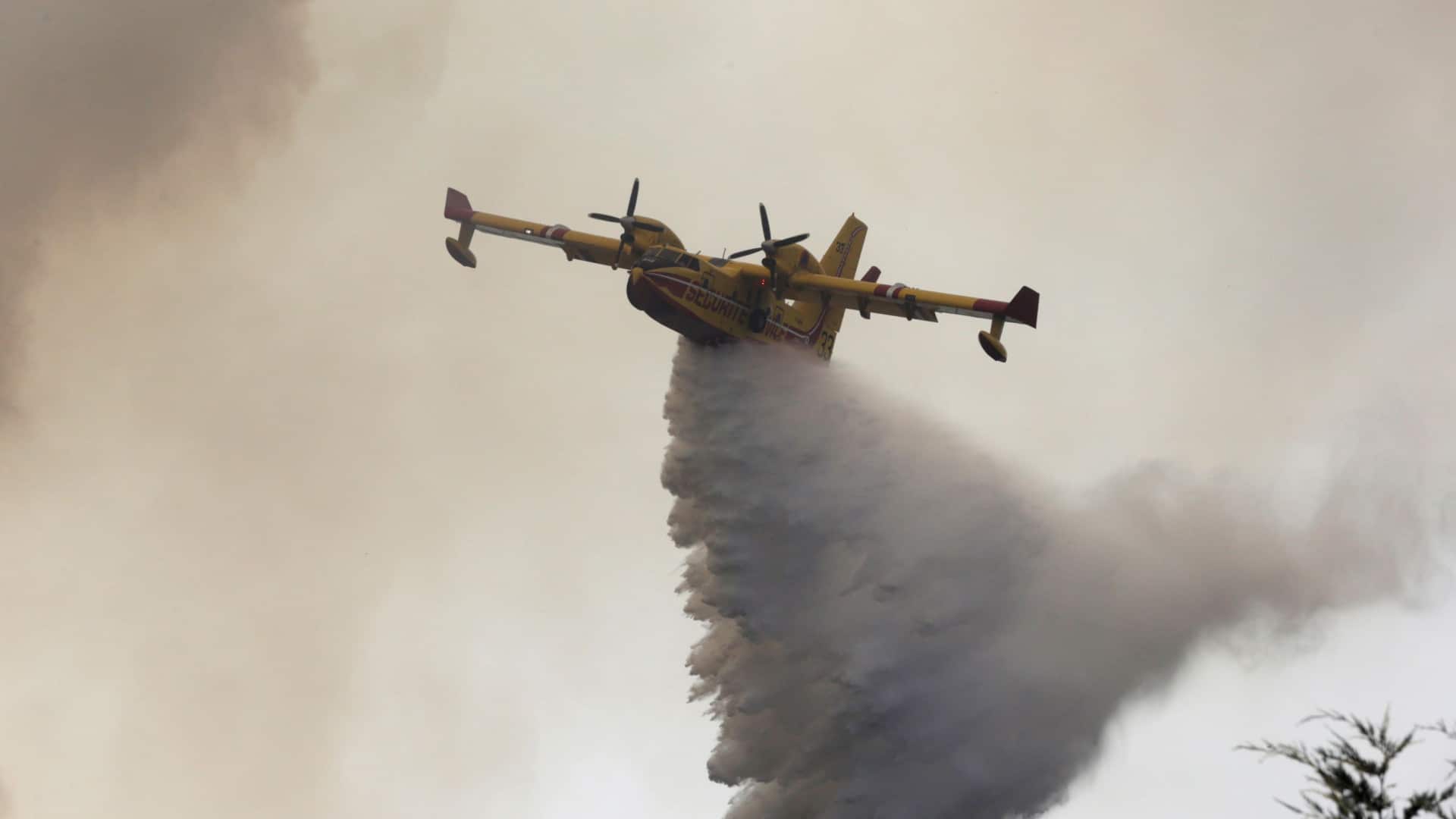 Le manque de visibilité empêche les avions d'agir devant Foz Côa.