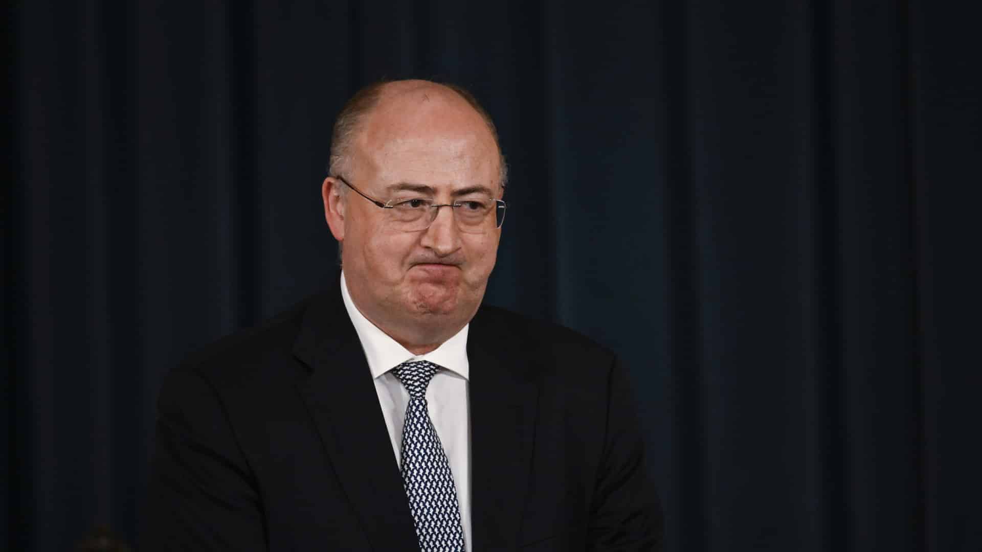 Le ministre de l'Agriculture promet de l'aide pour le secteur de la châtaigne.
