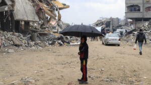 Le Movimento Ocupy for Gaza envoie 2.000€/mois pour aider des familles à Gaza.