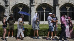 Le Portugal a enregistré près de 10 000 décès en juillet, soit 759 de plus qu'en juin.