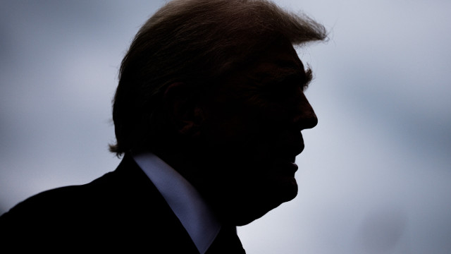 Trump aumenta taxas à Índia por comprar petróleo russo