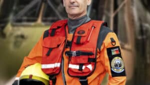 Le sergent-chef des FA est le premier à atteindre 3 000 heures sur les hélicoptères Merlin.