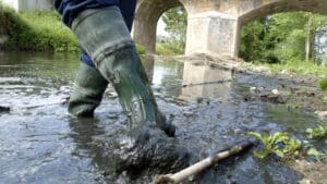 Les barrages du fleuve Lis vont s'ouvrir pour atténuer les effets des décharges à Leiria.