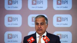 Les bénéfices du BPI reculent de 16 % au premier semestre à 274,5 millions.