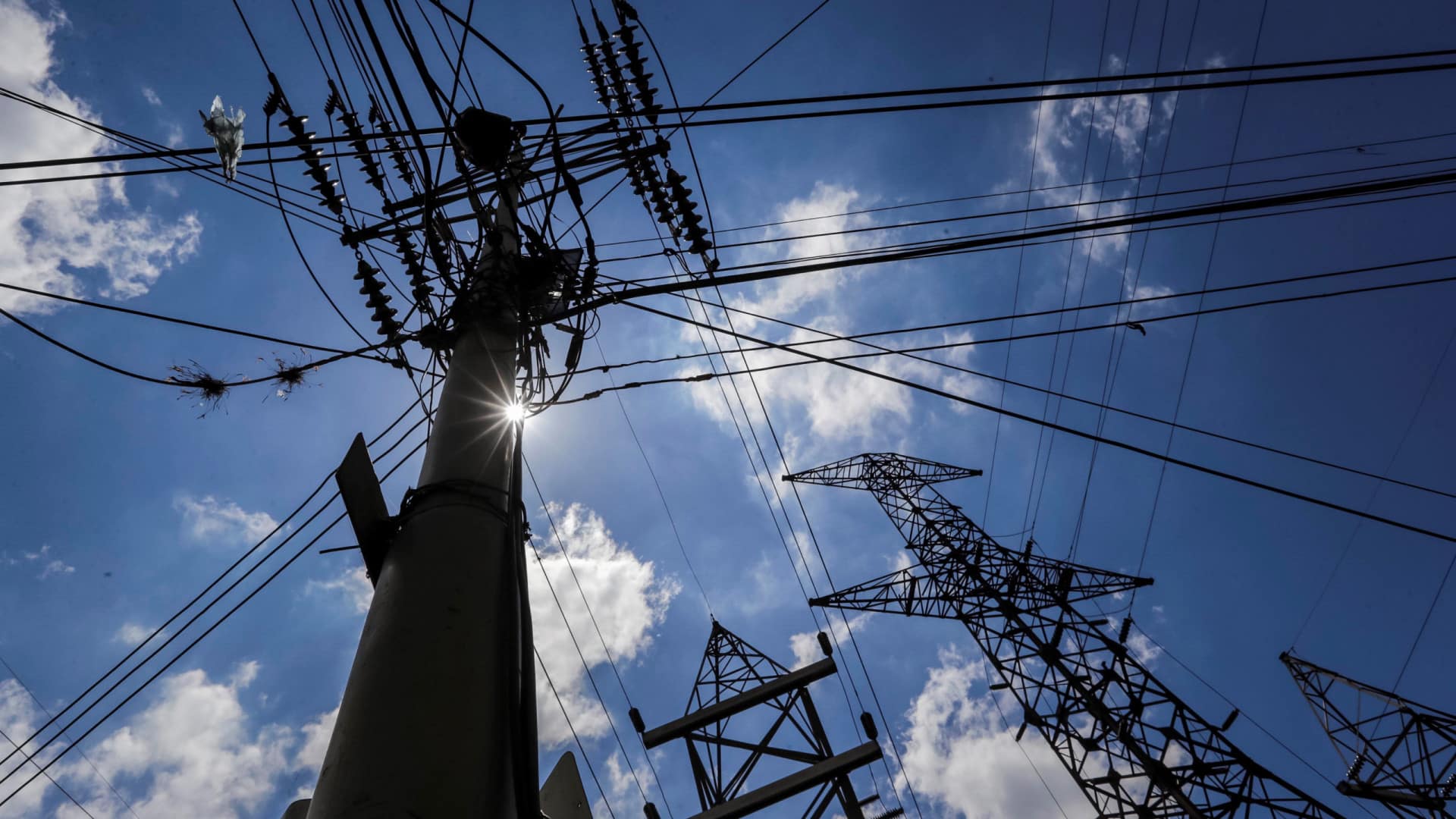 Les clients sur le marché libre de l'électricité augmentent de 2,1 % et la consommation diminue.