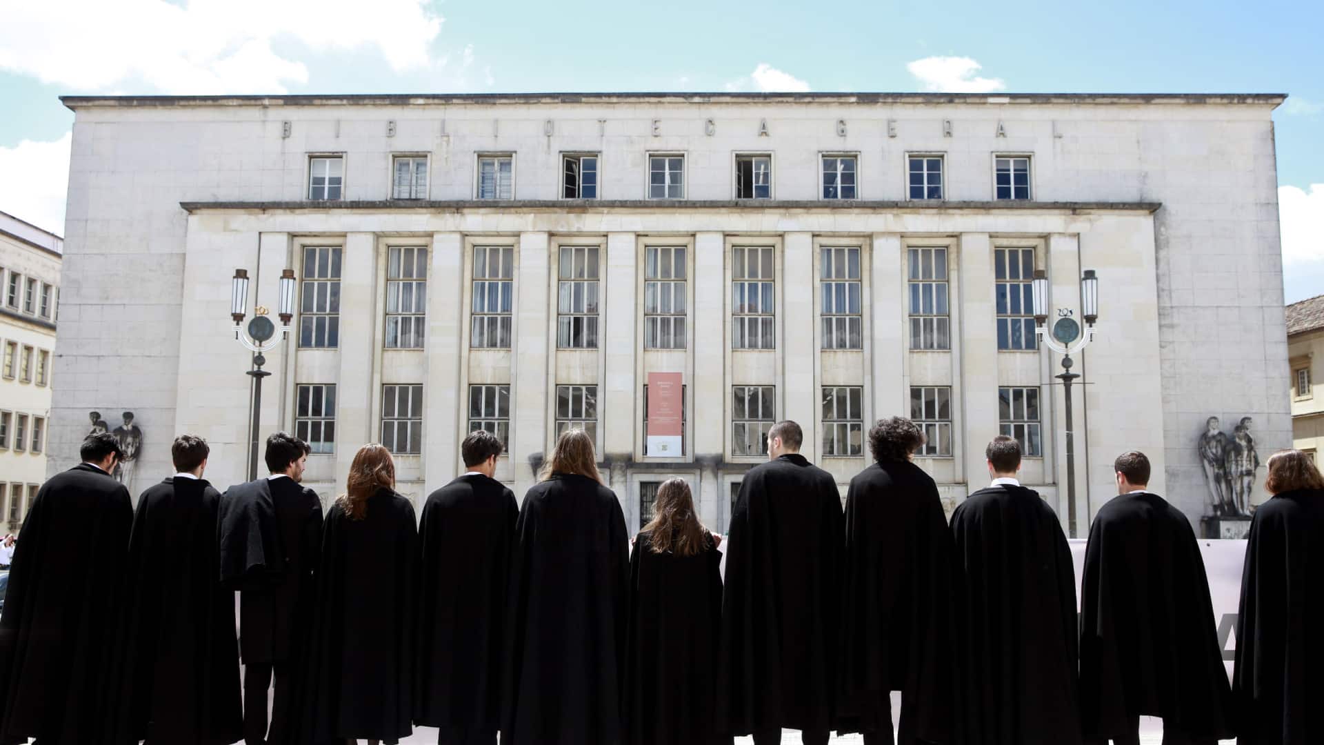 Les étudiants placés dans l'enseignement supérieur ont jusqu'à jeudi pour s'inscrire.
