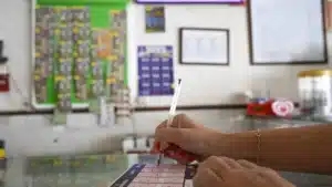 Les jours de grandes vagues, il y a de l'agitation sur son compte La clé de l'Euromillions.
