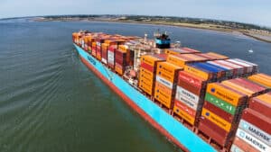 Les profits de Maersk augmentent de 77 % au 1er semestre à 1 589 millions.