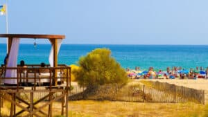 Levée de l'interdiction de baignade sur trois plages de l'Algarve.