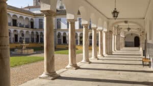 L'Université d'Évora propose une étude sur la diminution des candidats.