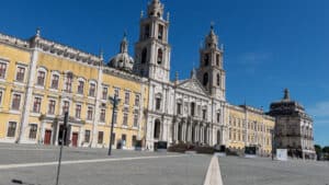 Obras. Bibliothèque du Palais National de Mafra fermée jusqu'à la fin de l'année.