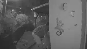 Pompier qui a battu une femme devant son fils arrêté. Quelle est la suite ?