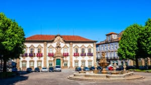 Prometia des "pistons" à la chambre de Braga en échange de "400 euros dans une enveloppe"