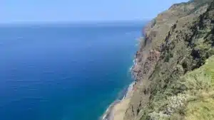 Quatre membres d'équipage d'un voilier secourus au large de Porto Santo