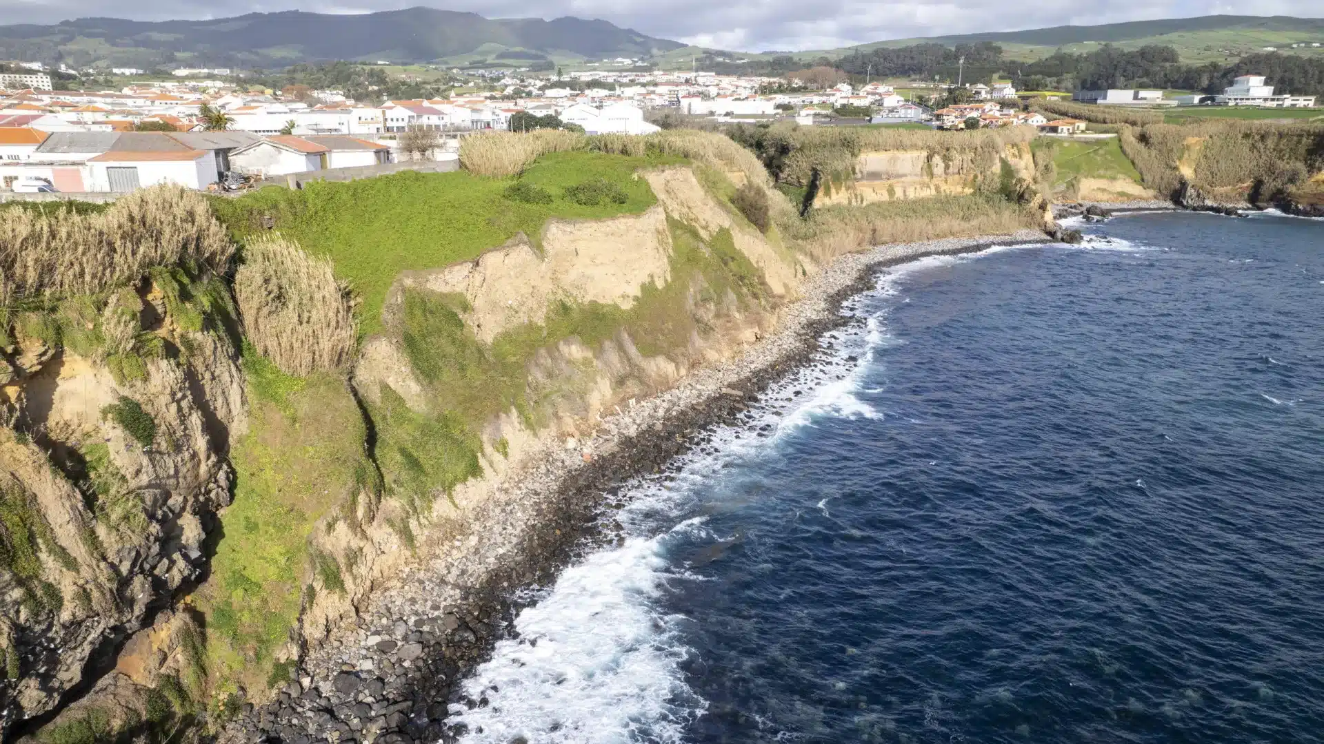 Séisme de magnitude 2,5 sur l'échelle de Richter ressenti sur l'île de Terceira