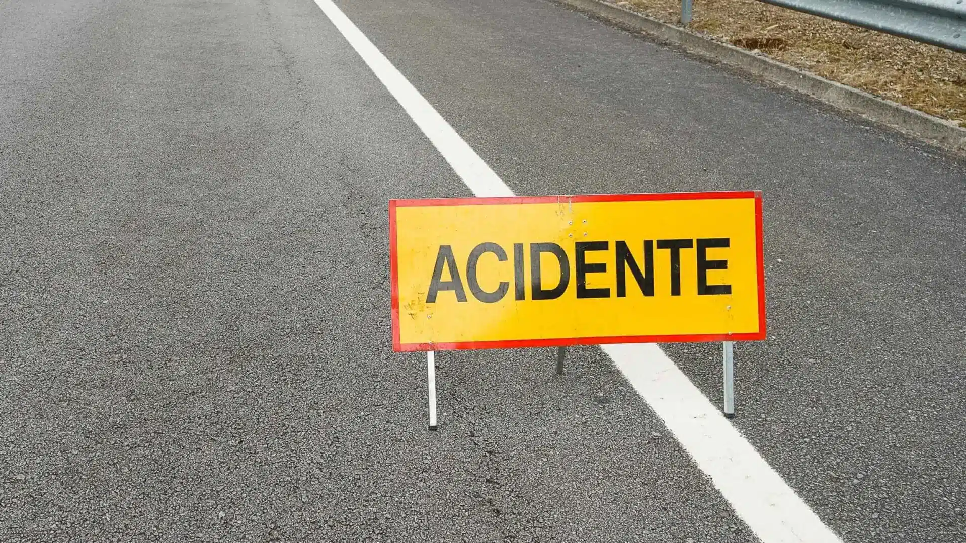 Trois personnes gravement blessées (dont un enfant) dans une collision à Almeirim.