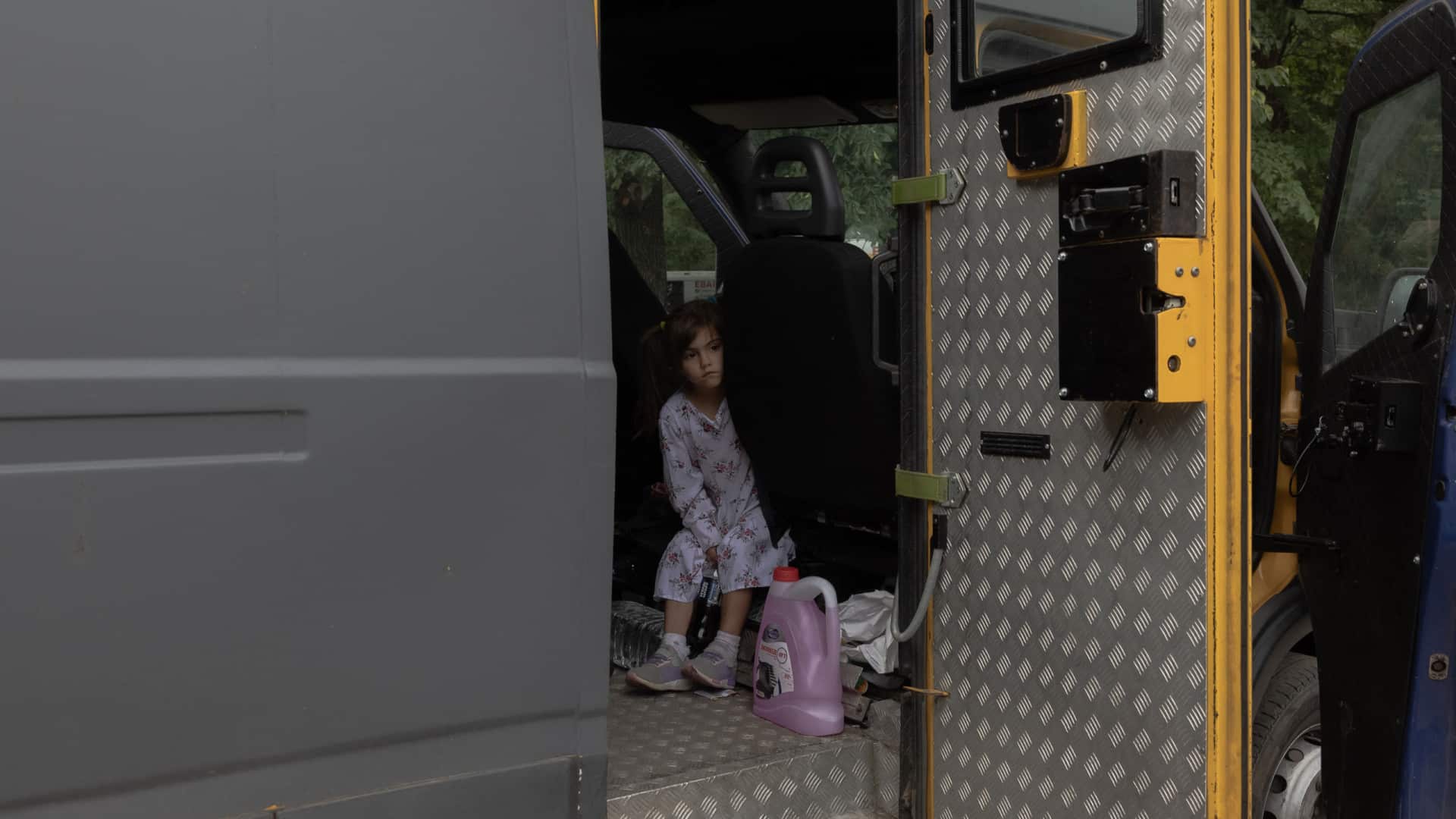 Ukraine : 16 enfants victimes de la guerre viennent passer des vacances au Portugal