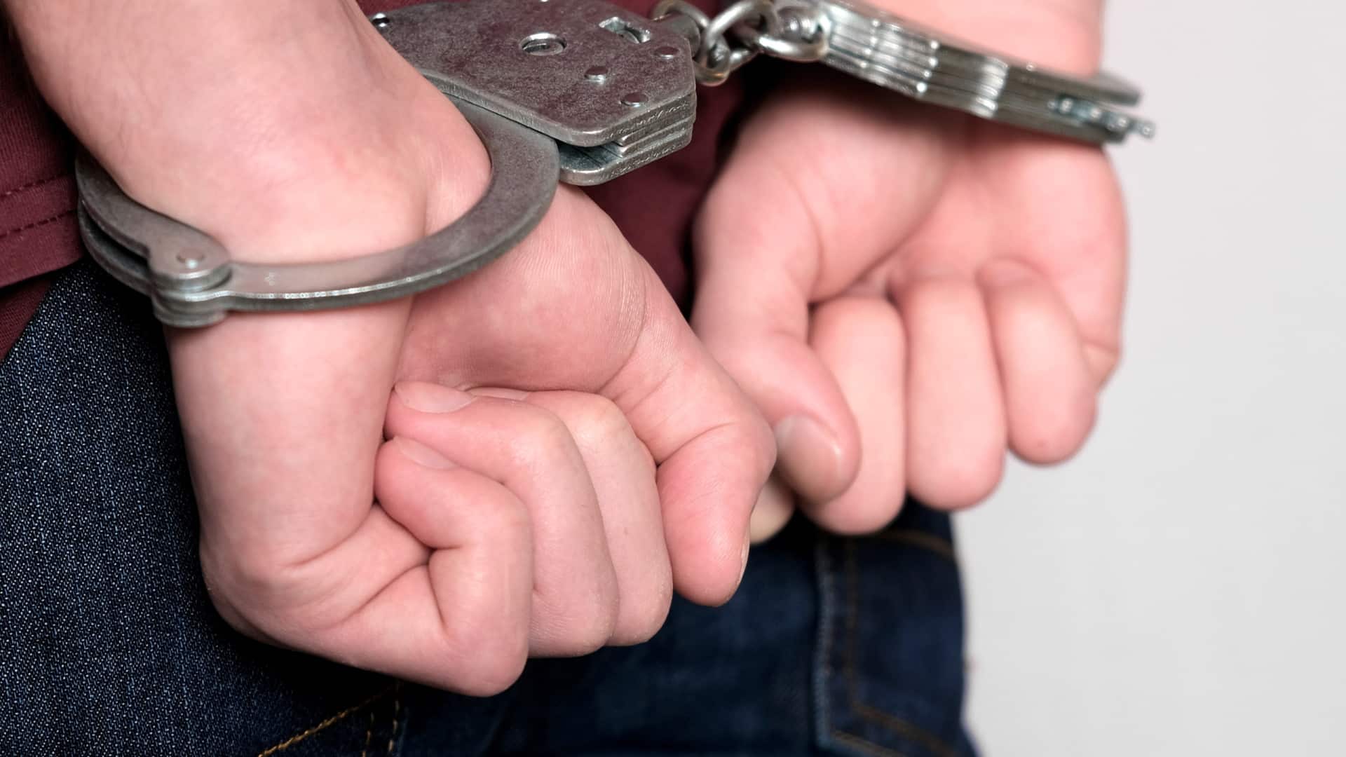 Un homme reste en détention préventive après un vol et une conduite dangereuse à Vila do Conde.